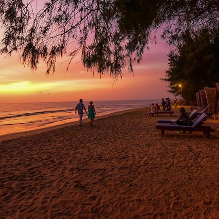 The Nattika Beach Resort Thrissur Exterior foto