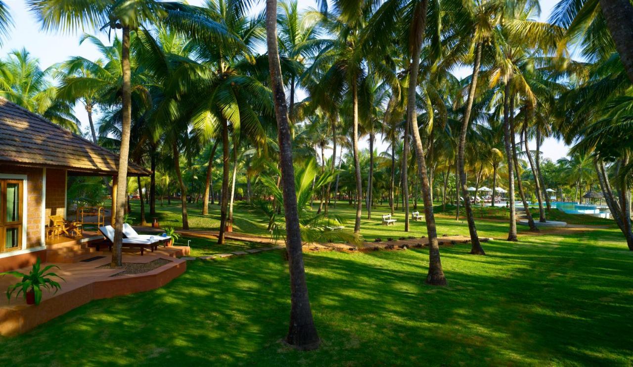 The Nattika Beach Resort Thrissur Exterior foto