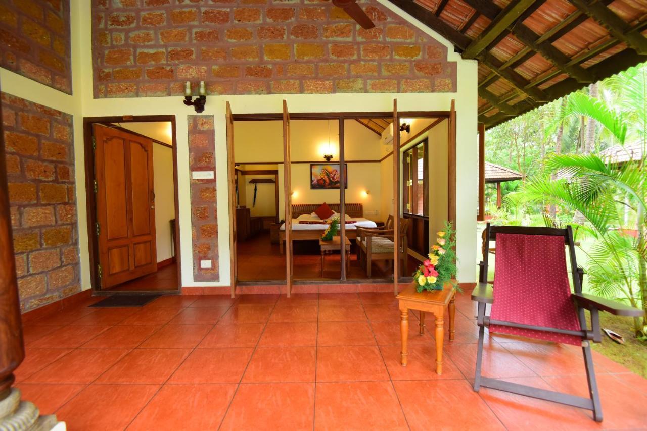 The Nattika Beach Resort Thrissur Exterior foto